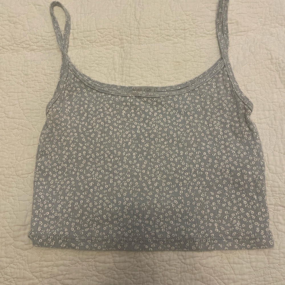 Brandy melville flower cropped tank top